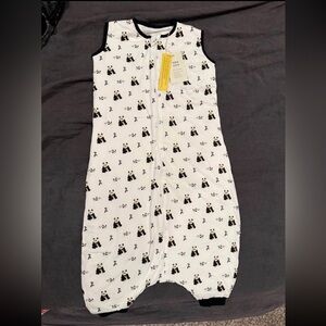 NWT KyteBABY Black & White Zen SleepBag Walker